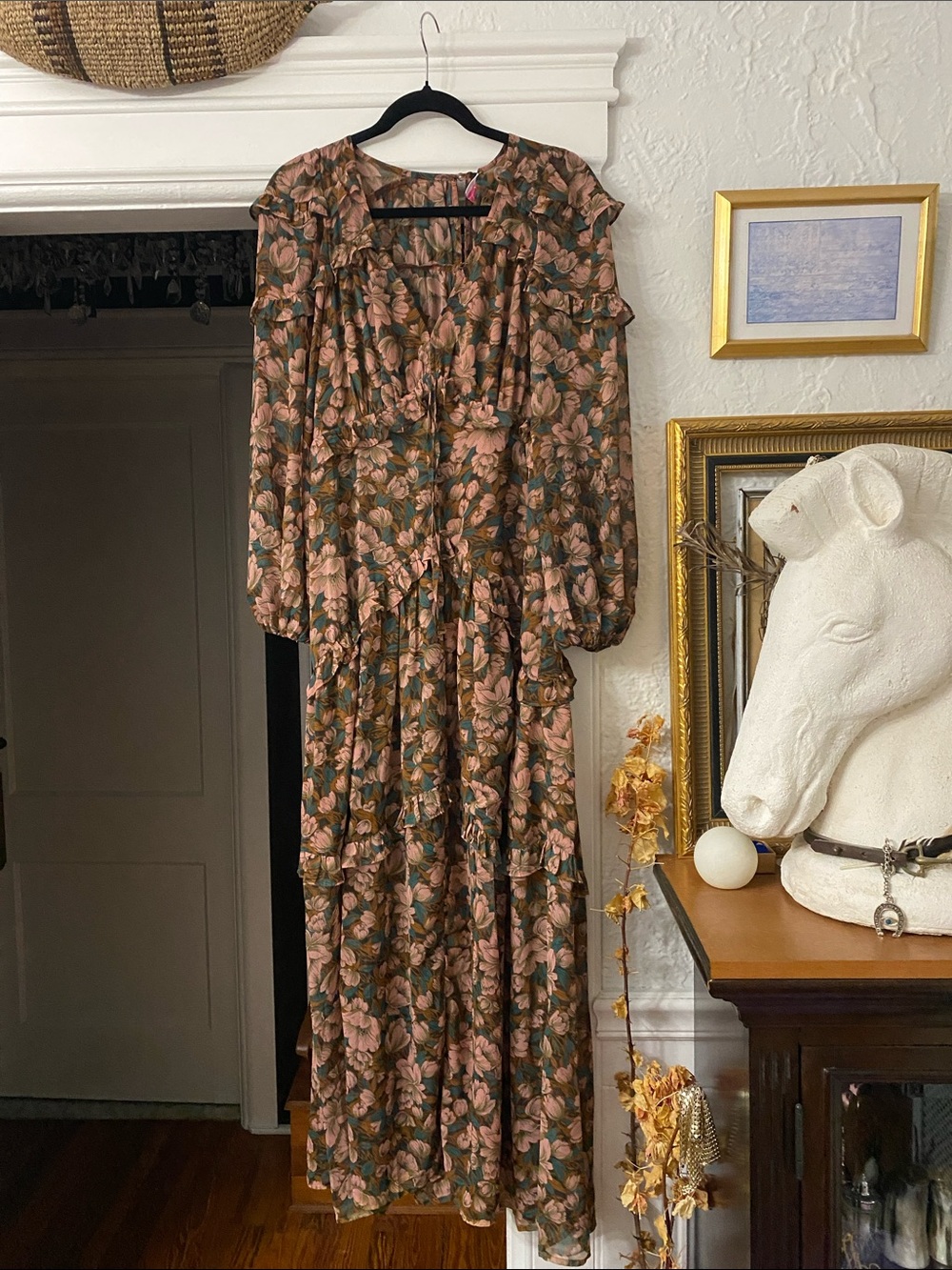 BuddyLove Pia Long Sleeve Maxi Dress in Lost Lovers - Picture 10 of 16